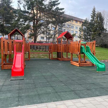 Ubytovanie Pod Stitmi Vysokych Tatier Tatranska Strba Eksteriør bilde